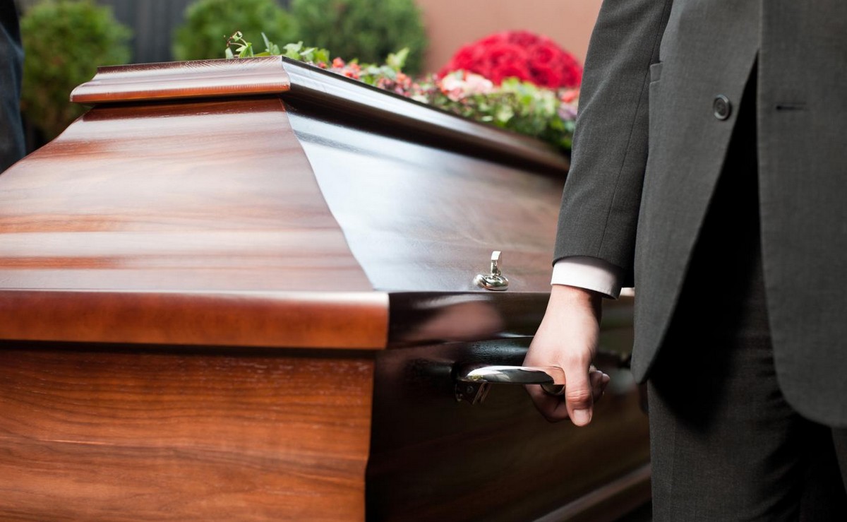 Organisation des obsèques : les 4 étapes à suivre